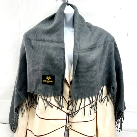 New in Bag MOLTI VALENTINO Italy Scarf Men/Women 100% Wool, Gray Fringed 68"x28 - Picture 5 of 11